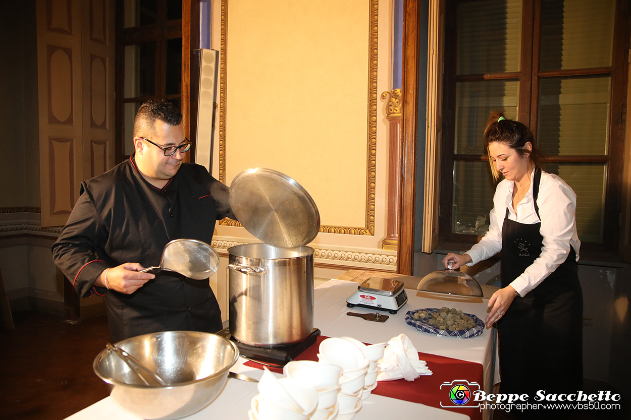 VBS_1162 - Fiera Nazionale del Tartufo e dei Santi 2022.jpg